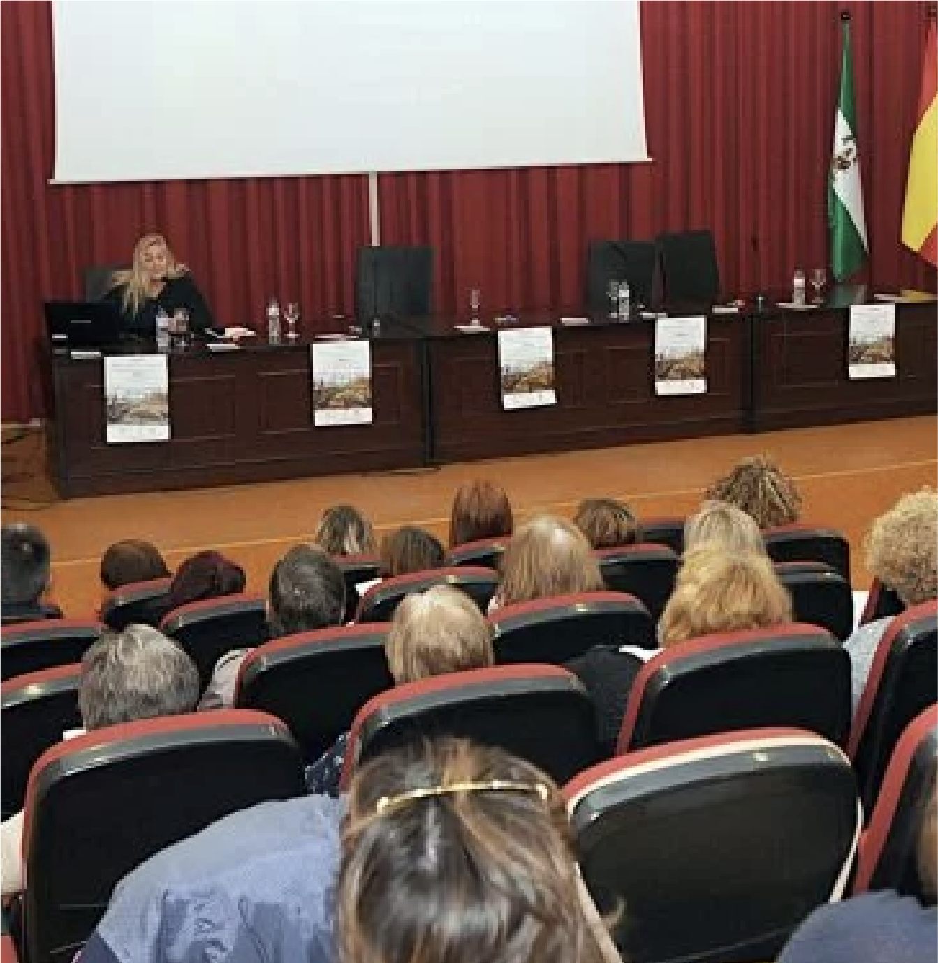 Experta informa en la UHU sobre pruebas objetivas para evidenciar el SFC y su gravedad